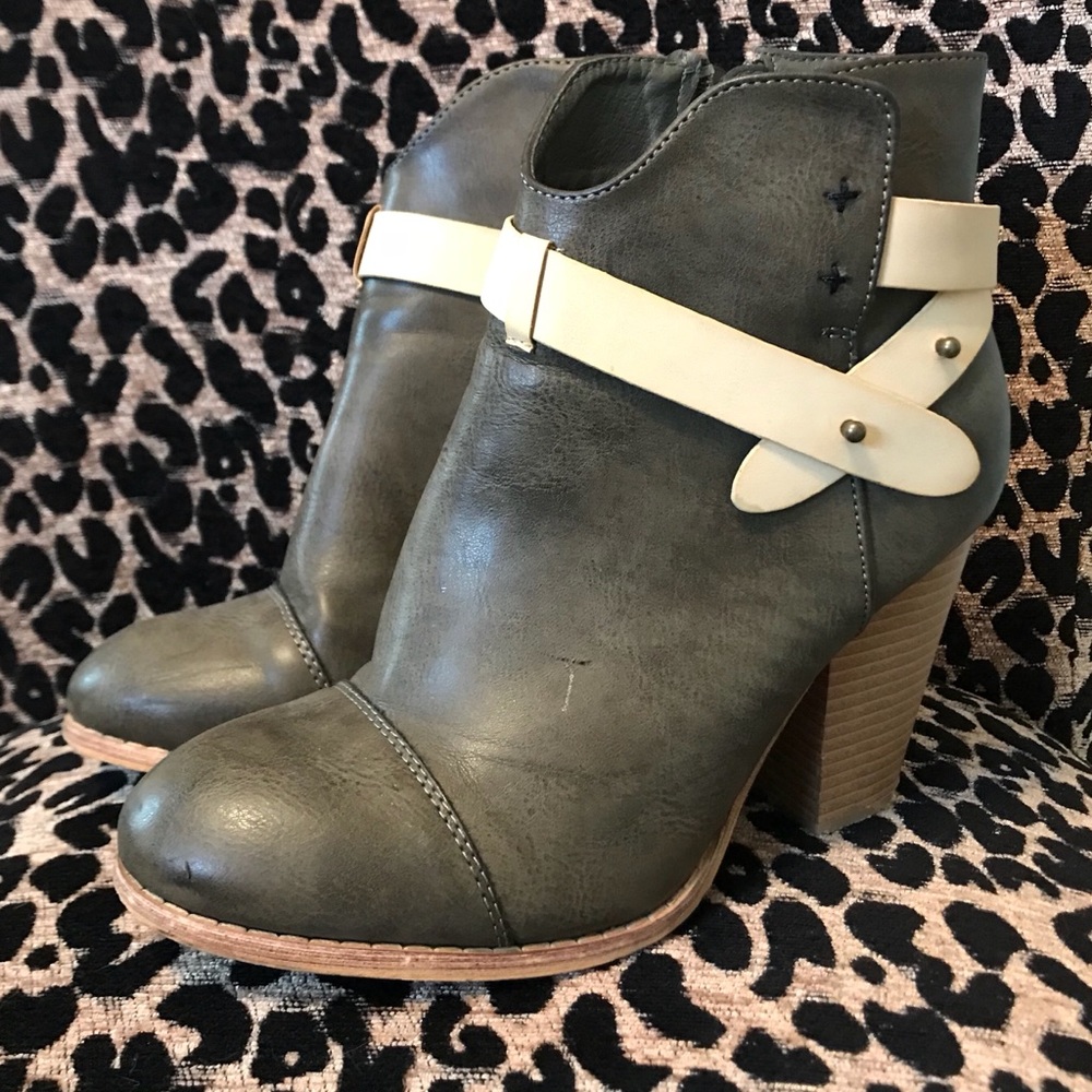 Block Heel Leather Boots